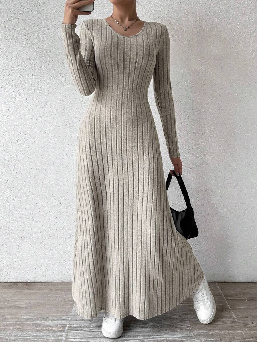Long Game Ribbed Knit Maxi Dress