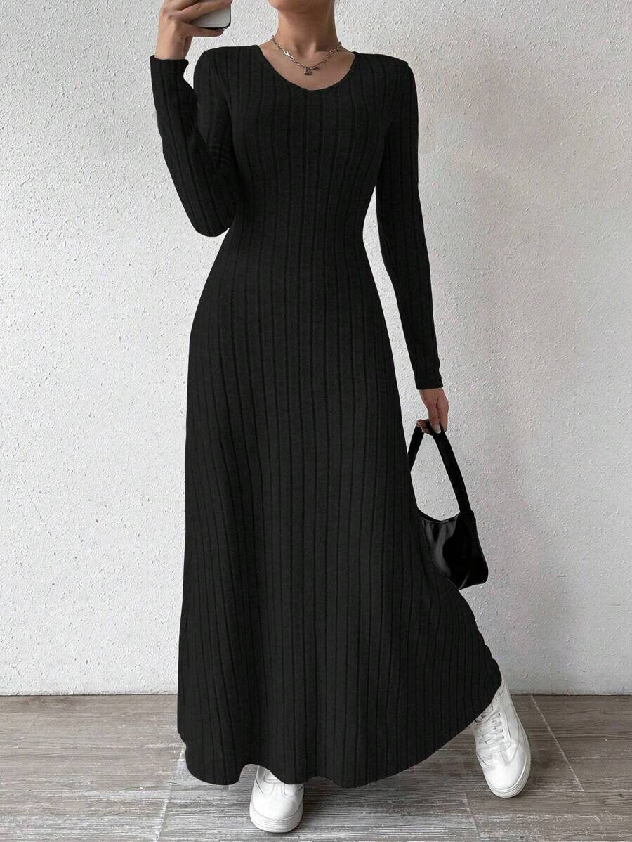 Long Game Ribbed Knit Maxi Dress