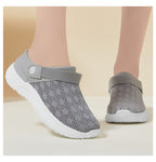 Breezy Days Knit Clogs