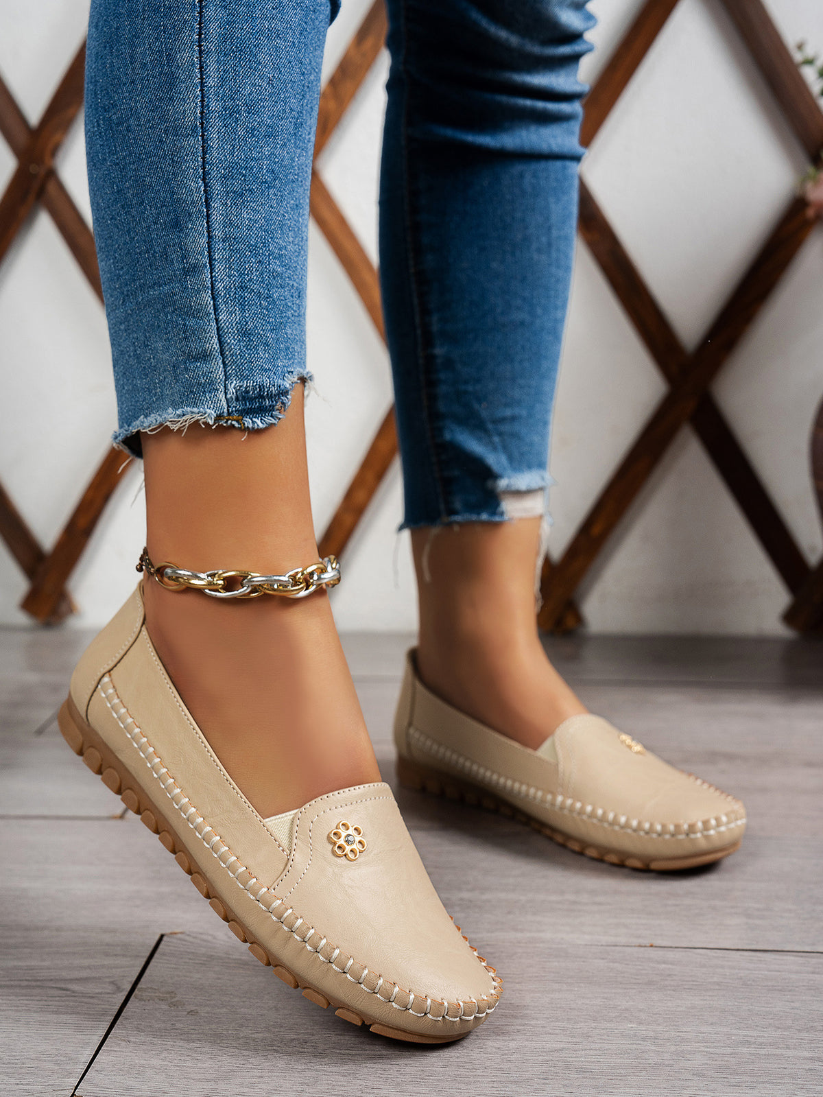 Petal Touch Stitched Loafers