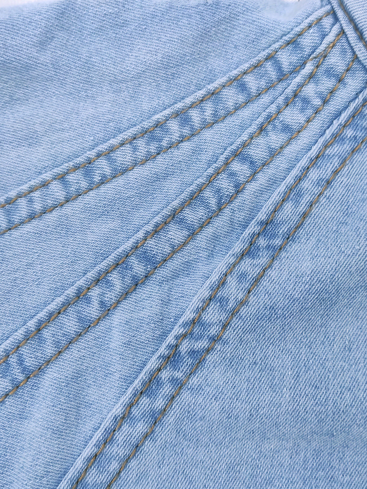 Denim Days Belted Puff-Sleeve Shirt