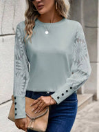 Top gofrado con mangas de encaje Coqueteo
