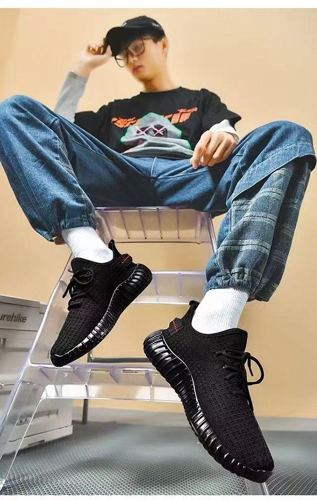 Off-Duty Knit Trainers