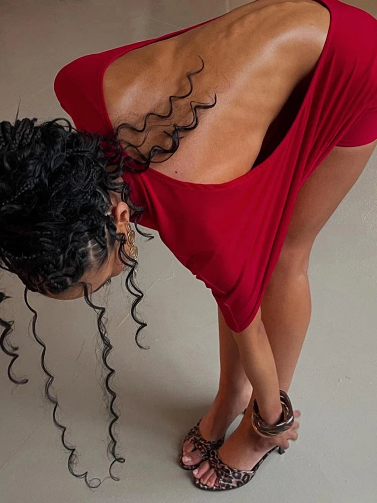 Vestido corto con espalda abierta Atrápame