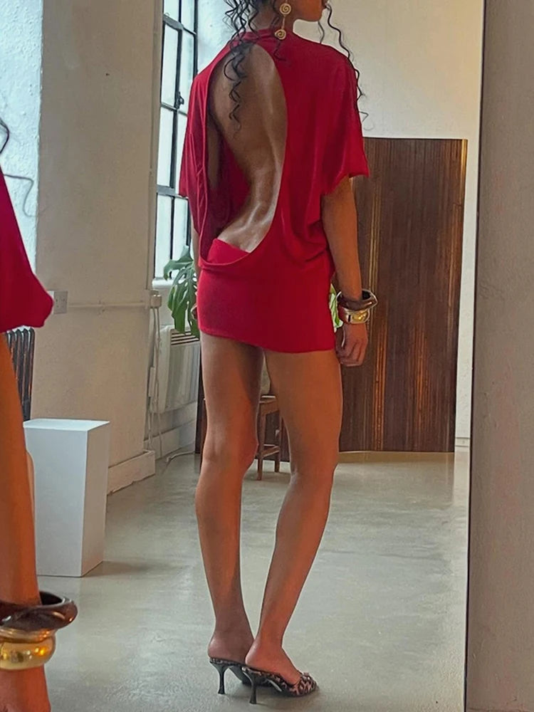 Vestido corto con espalda abierta Atrápame