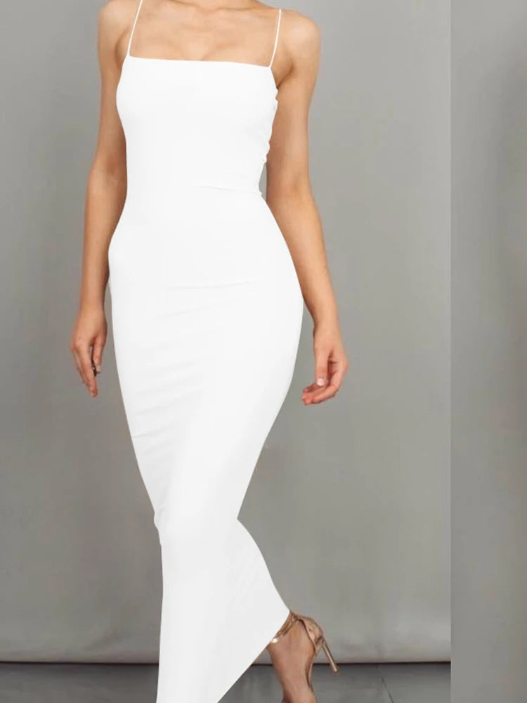 Vestido de tirantes con escote cuadrado A las Seis