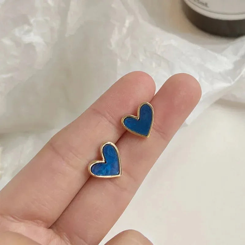 Pendientes de botón con corazón Amor