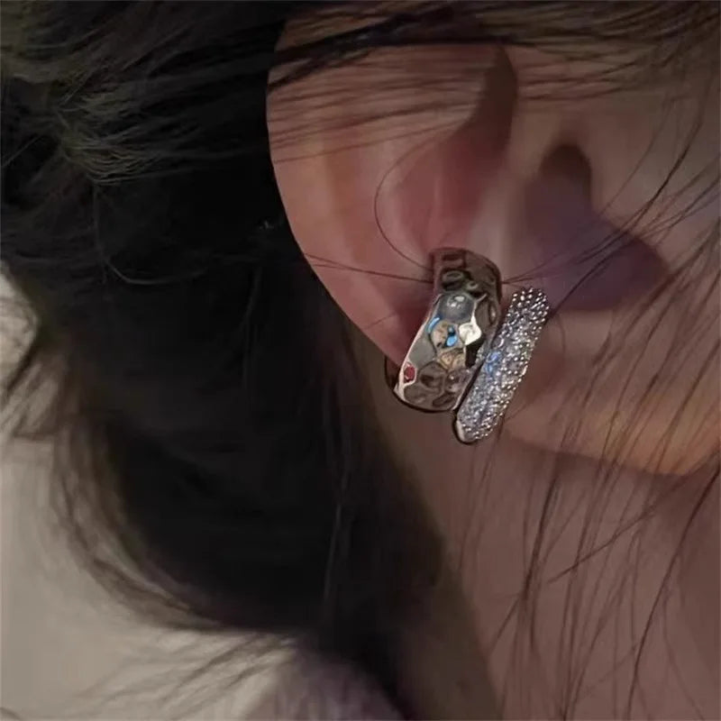 Duet Hammered & Pavé Ear Cuff